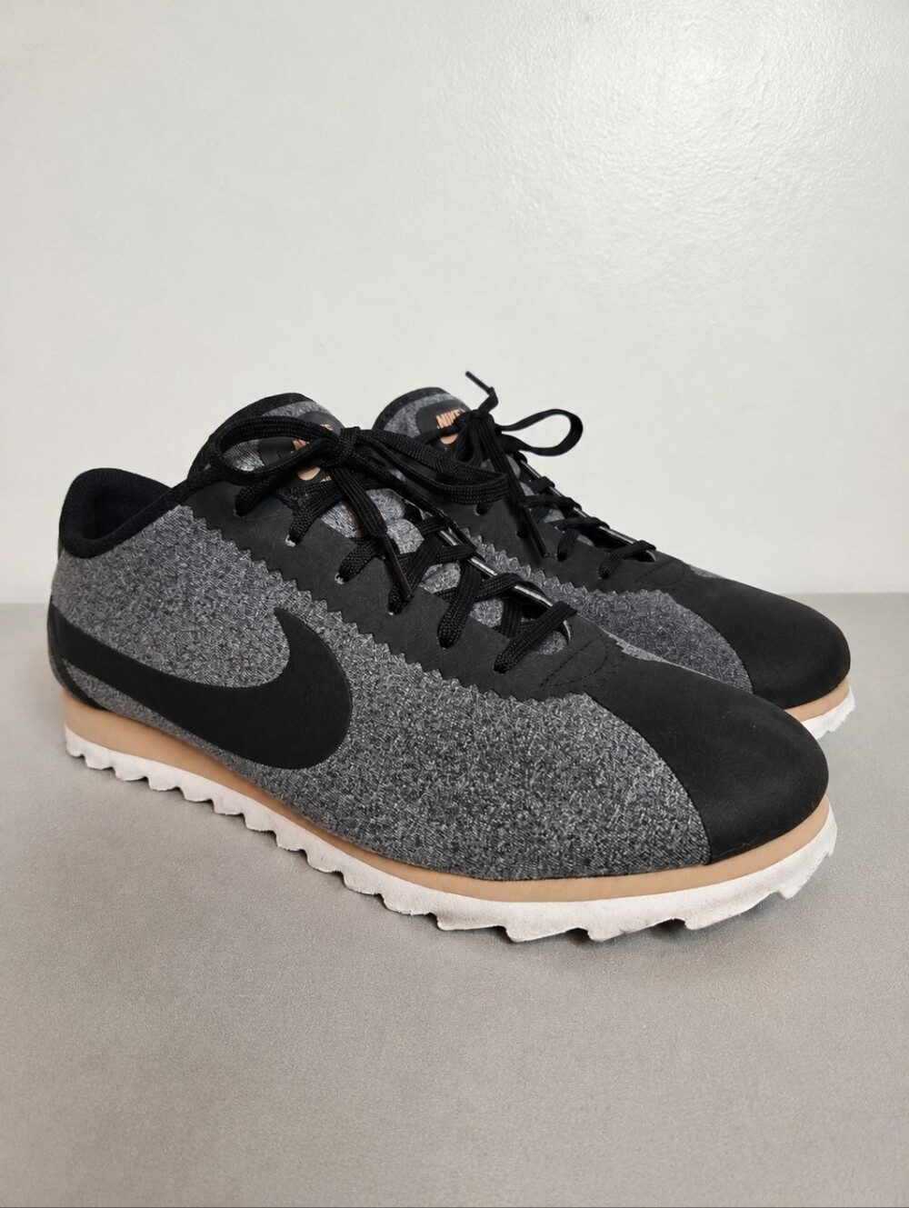 Nike Cortez Ultra SE Women's Sneakers Gray Black Tan Running Shoes Size 8.5